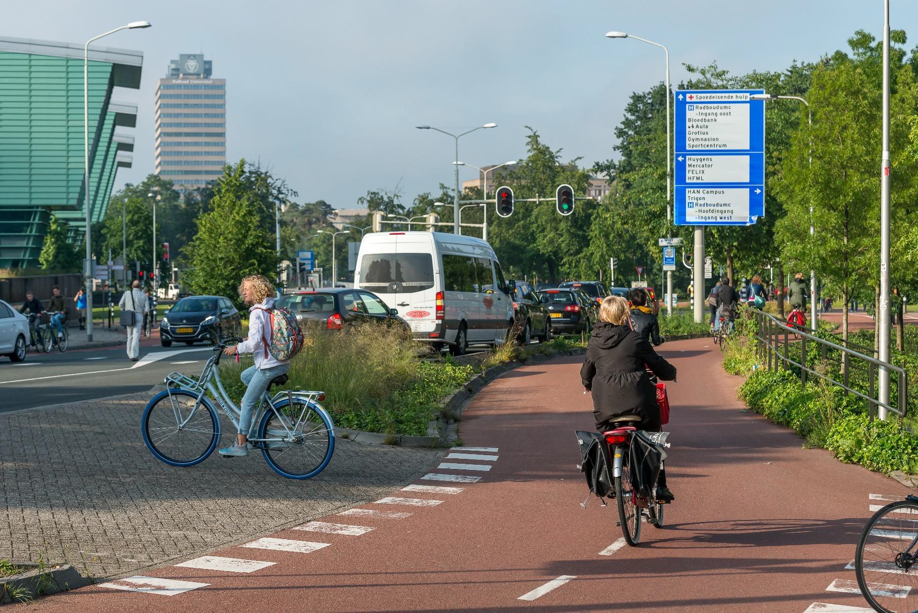 Campus Nijmegen moet autoluw en groener worden